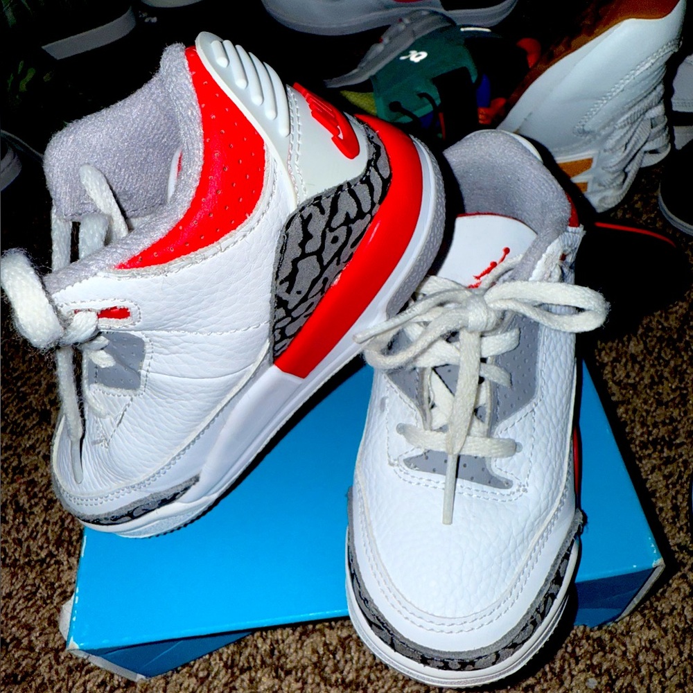 Air Jordan 3 Retro (TD) Fire Red Toddler Size 8c DM0968-160 Boys Shoes‎ Sneakers